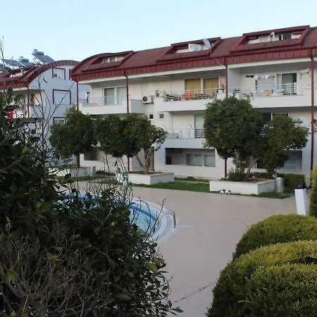 Monna Roza Family Hotel 5*
